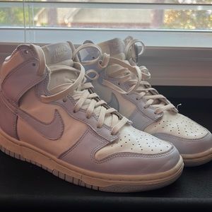 nike dunks- football grey high tops